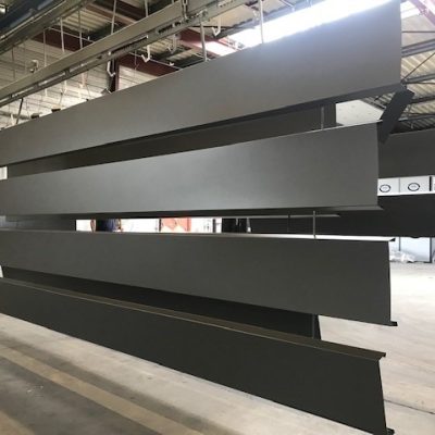 peinture-bardage-metal-noir-cosea