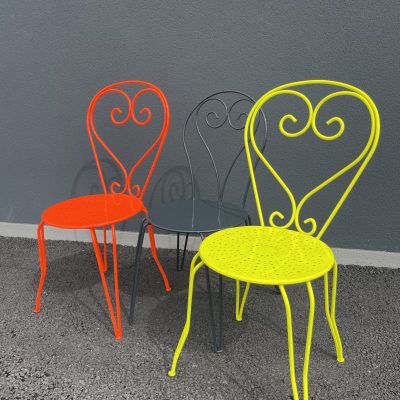 repeindre-chaises-fer-forge-couleur-metal