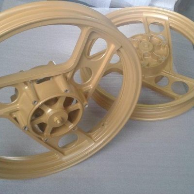 repeindre-jantes-mobylette-bario-pi